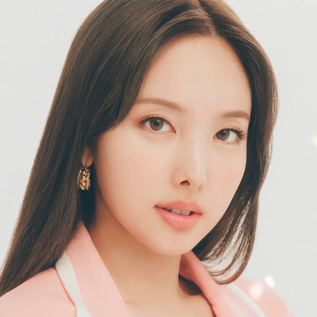 woman with clear and healthy skin, showcasing the benefits of a bespoke medical facial at Medinova Aesthetic Institute.